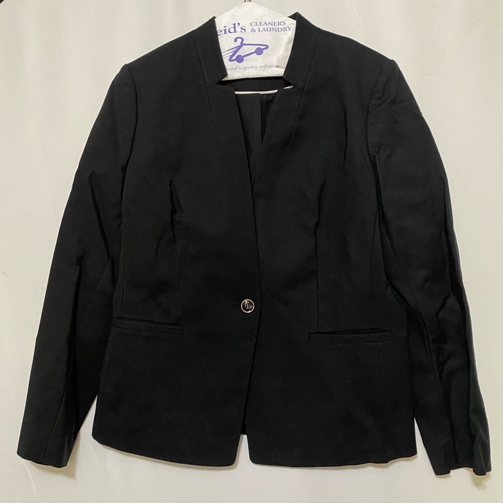 Vince Camuto Black Tailored Suit
